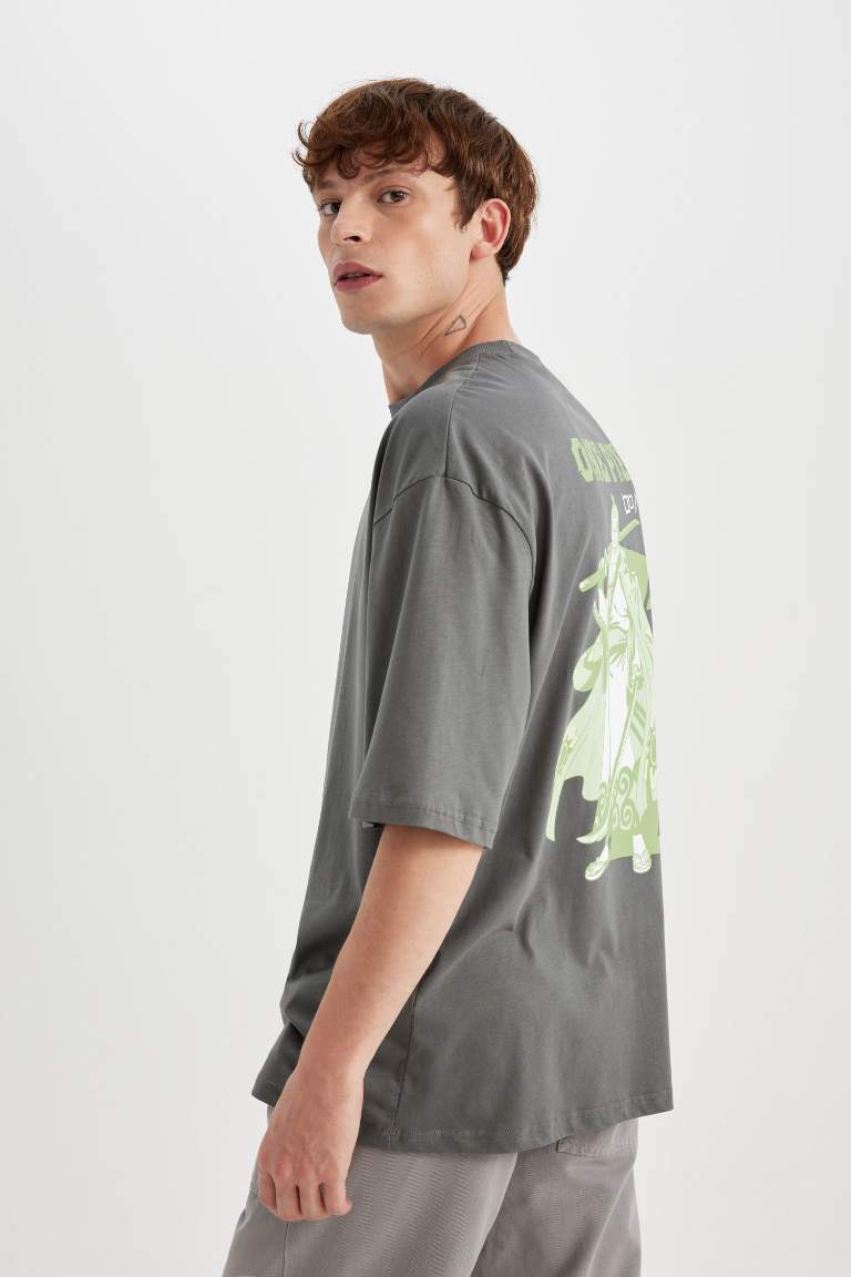 One Piece Loose Fit Crew Neck Printed T-Shirt