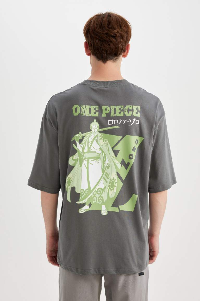 One Piece Loose Fit Crew Neck Printed T-Shirt