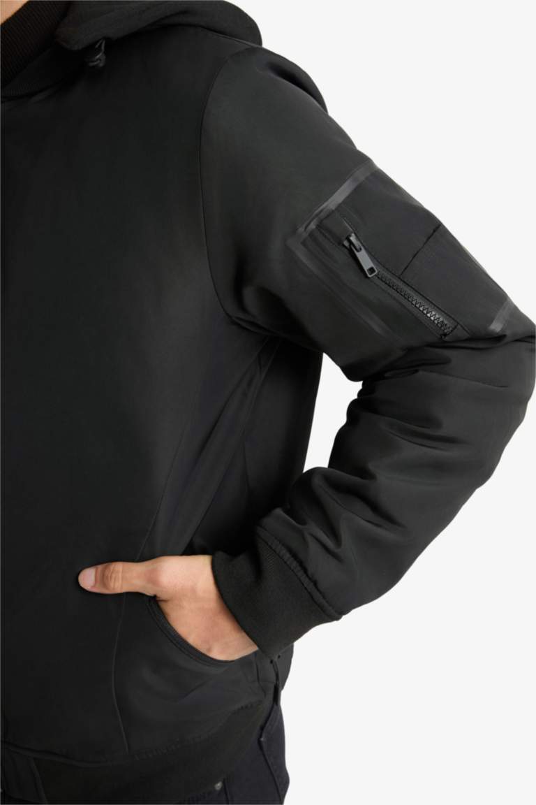 Su İtici Regular Fit Gömlek Yaka Astarlı Fermuarlı İç Cepli Suni Deri Mont