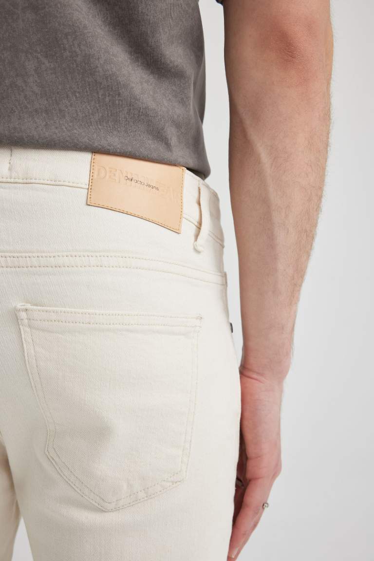 Jean Skinny Taille Normale Et Jambe Étroite