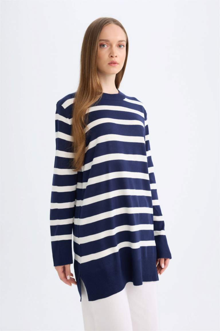 Regular Fit Crew Neck Tunic