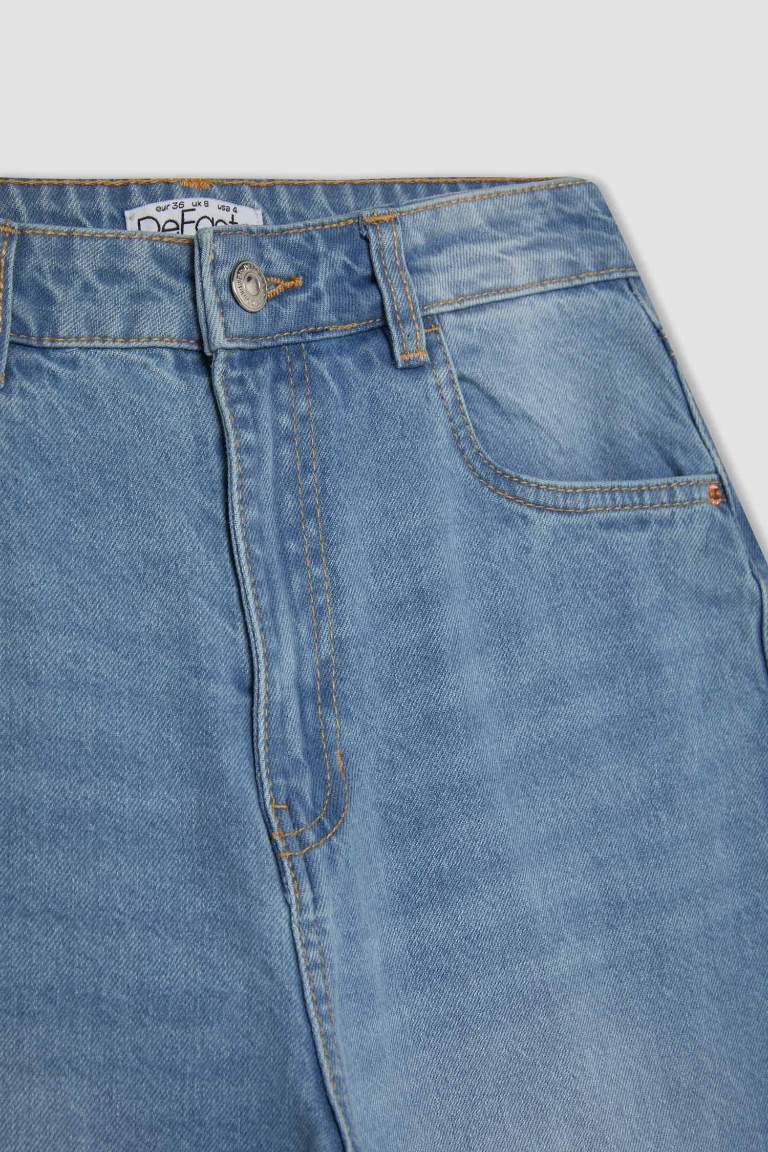 Pantalon Jean large taille haute style années 90 à effet délavé pour femme