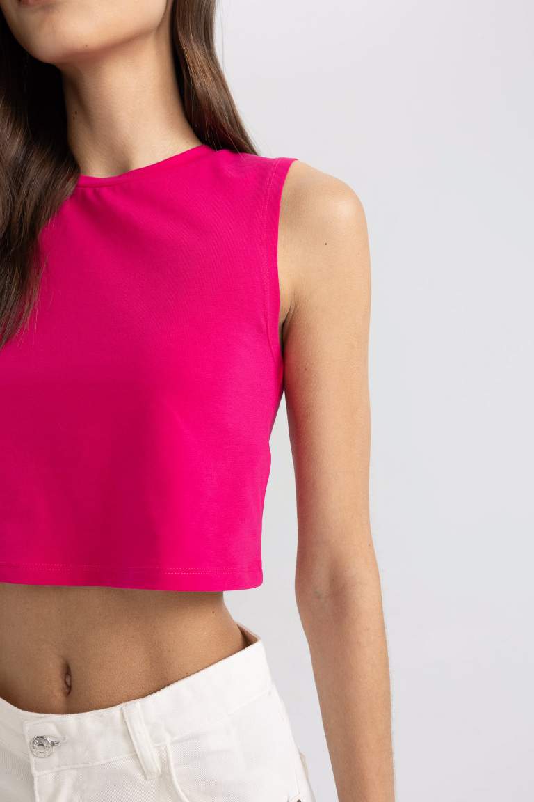 Crew Neck Crop Top