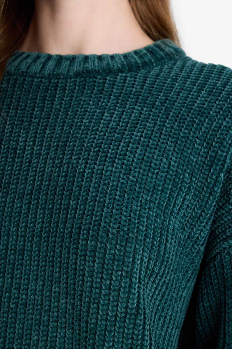 Regular Fit Bisiklet Yaka Şönil Kazak