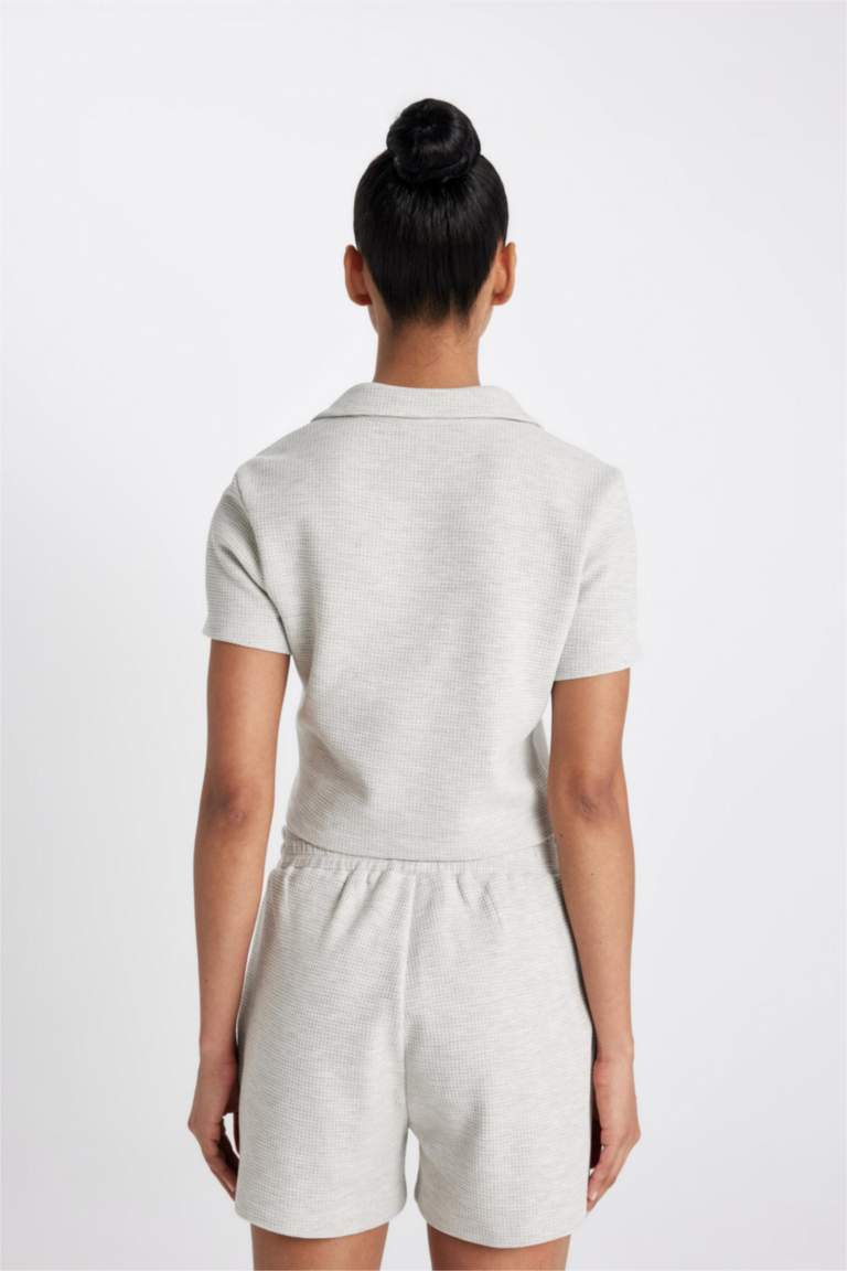 تيشيرت نص كم وافل بياقة بولو من لوس أنجلوس ليكرز