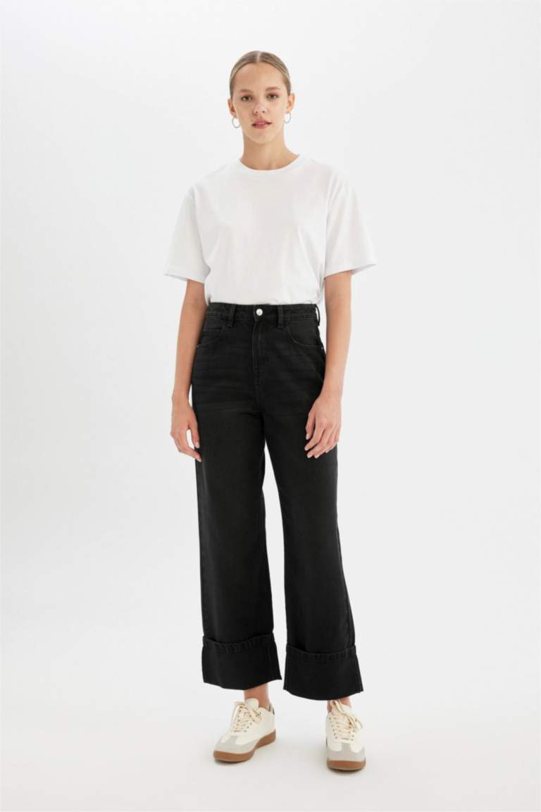 Relax Fit High Waist Ankle Length Jeans