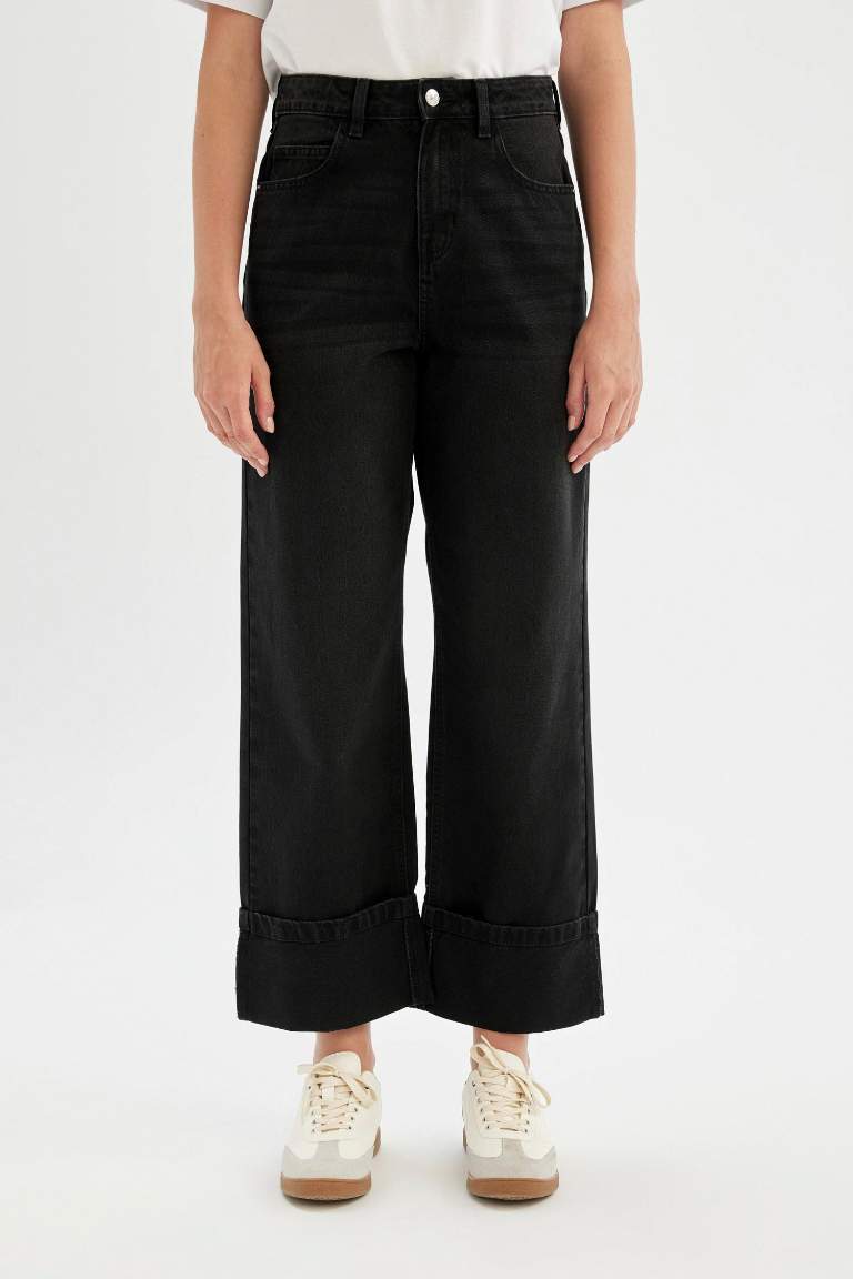 Relax Fit High Waist Ankle Length Jeans