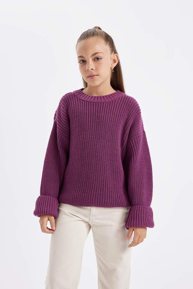 Girl Standard Fit Crew Neck Pullover