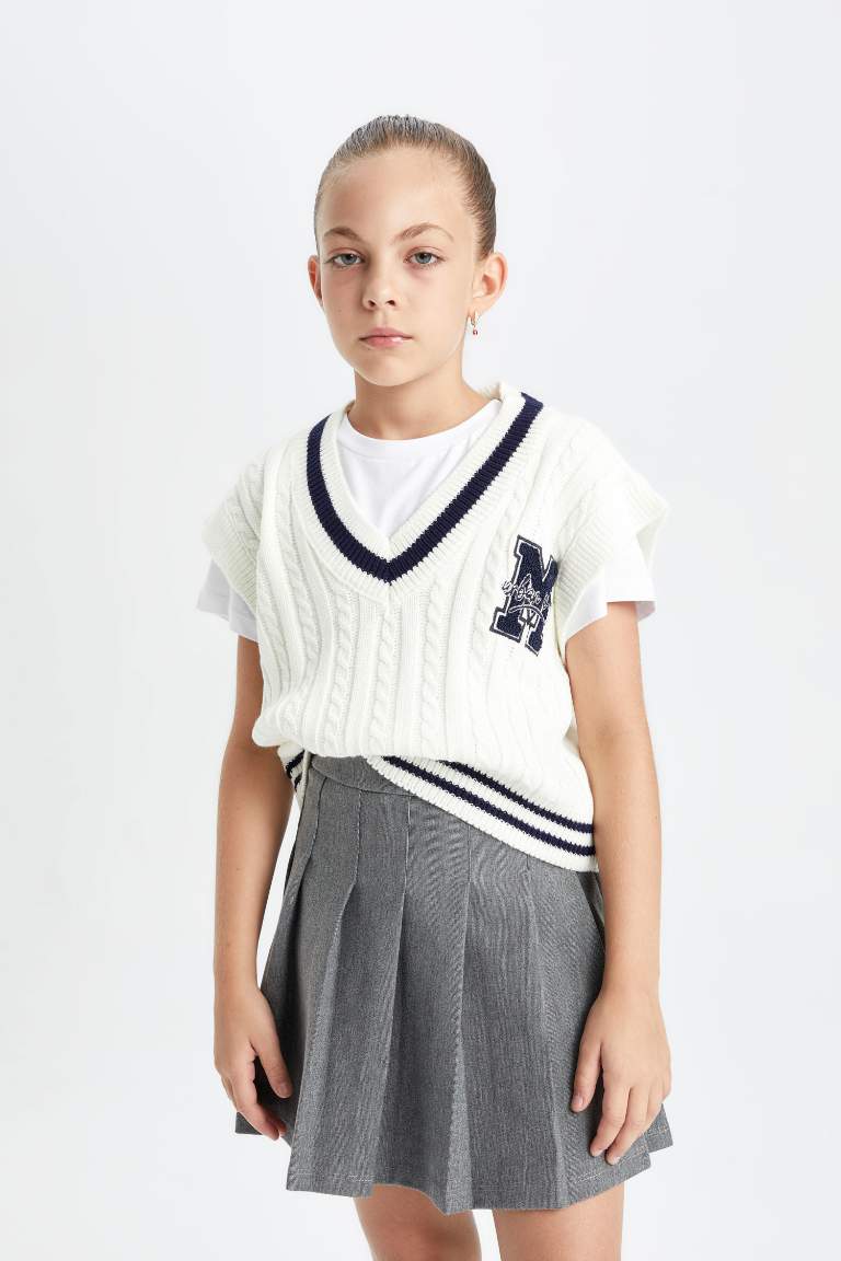 Girl Standard Fit Sweater Vest