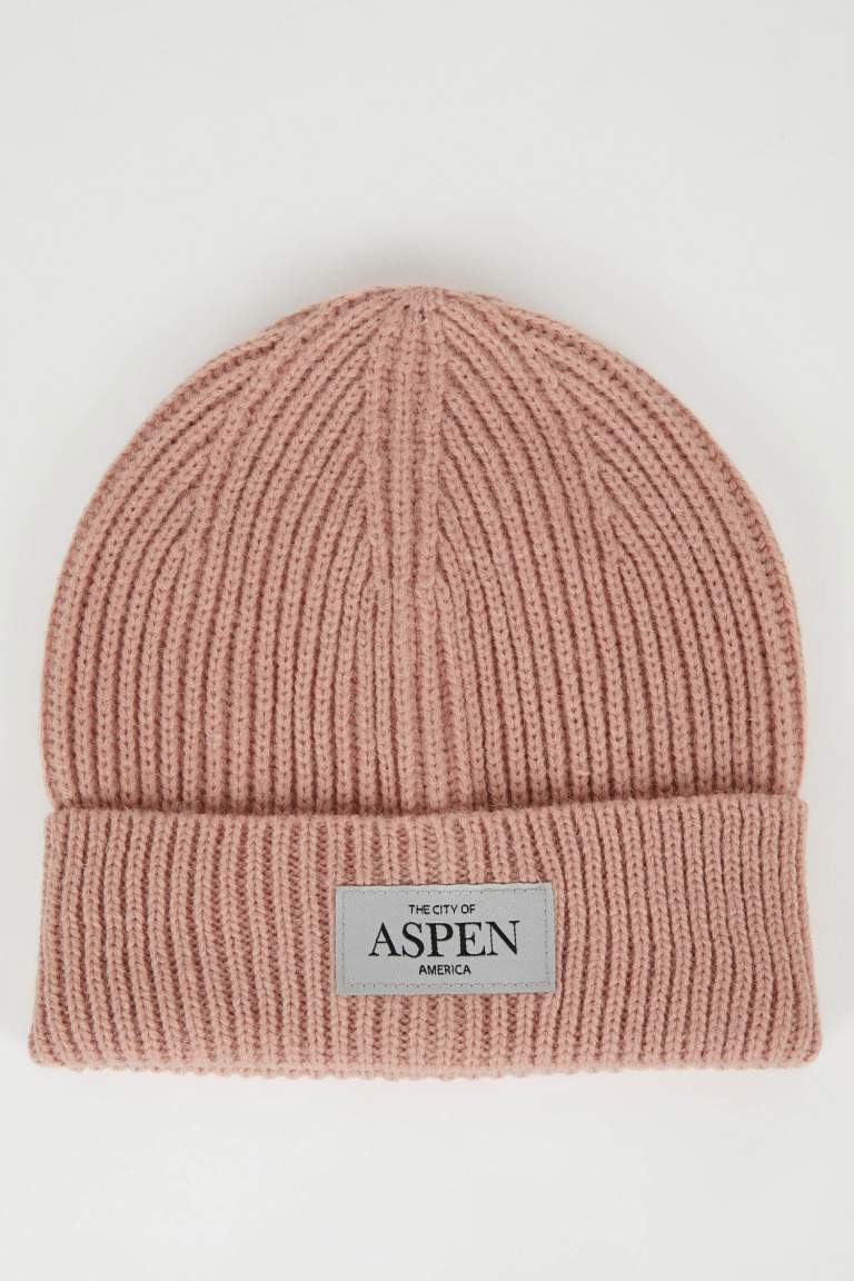 Woman City Themed Woven Labeled Beanie