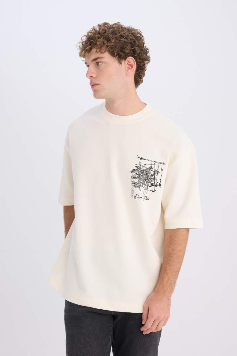 Loose Fit Crew Neck Flower T-Shirt