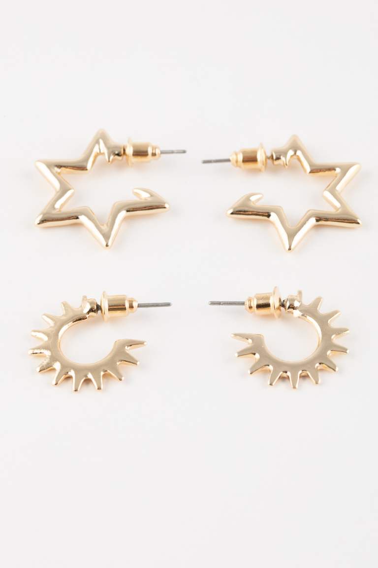 Woman 2 Piece Gold Earrings with Star Detail