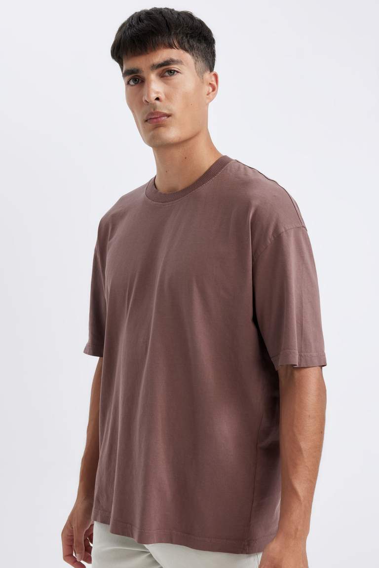 Oversize Fit Crew Neck T-Shirt