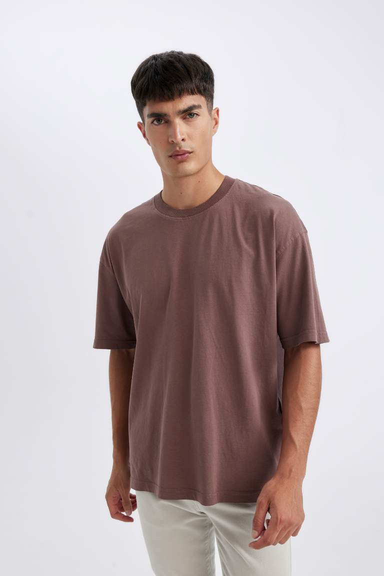 Oversize Fit Crew Neck T-Shirt