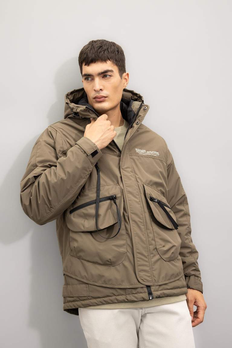 Regular Fit Mont Kapüşonlu Fermuarlı Çıtçıt Kapamalı Cepl