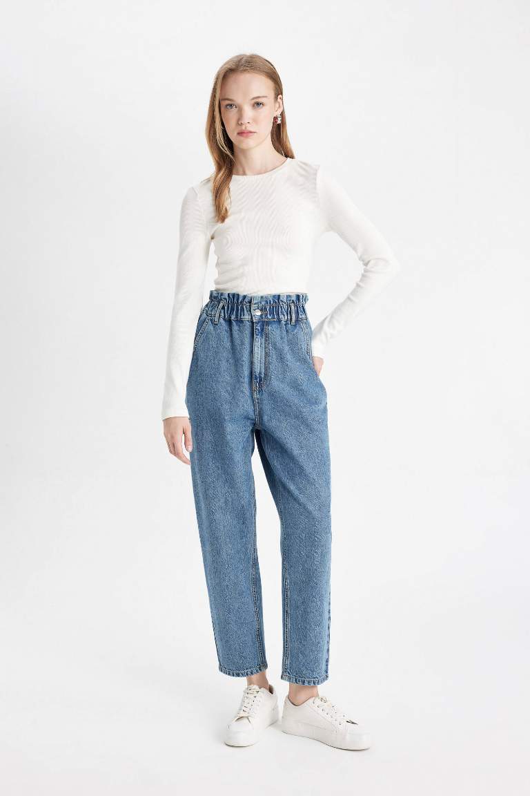 Paperbag High Waist Ankle Length Washed Jeans