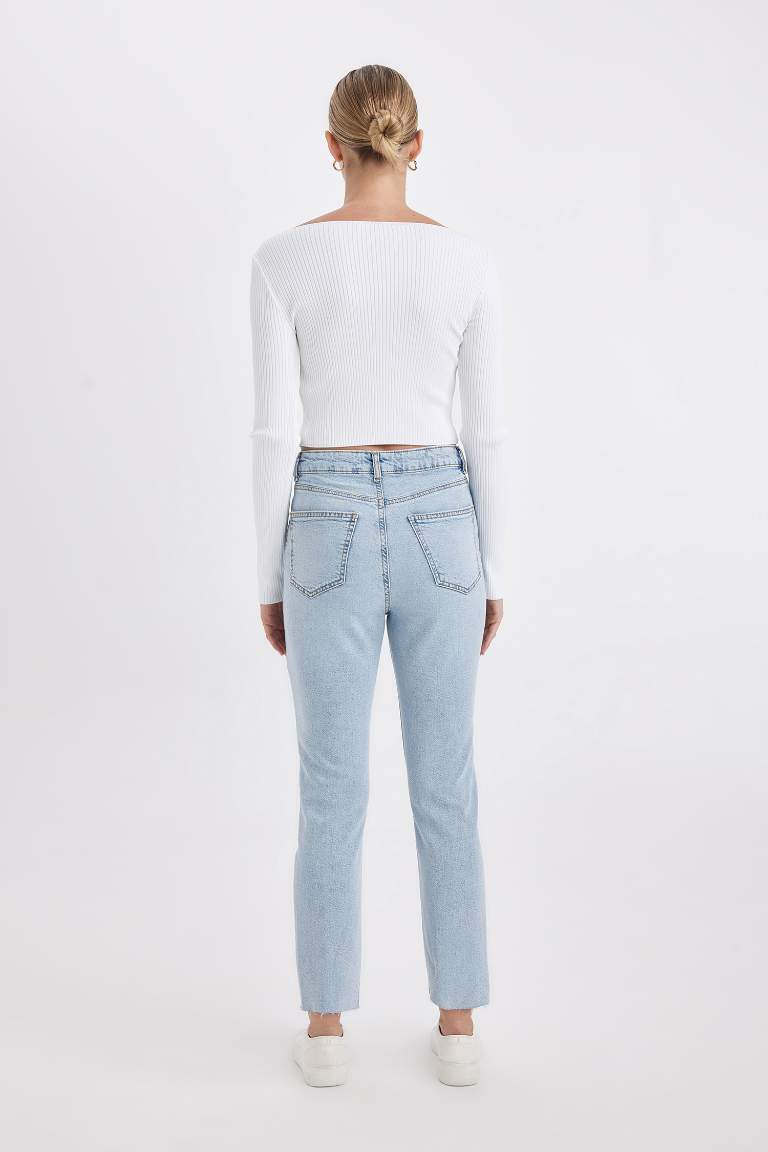 Mary Straight Leg High Waist Washed Jeans