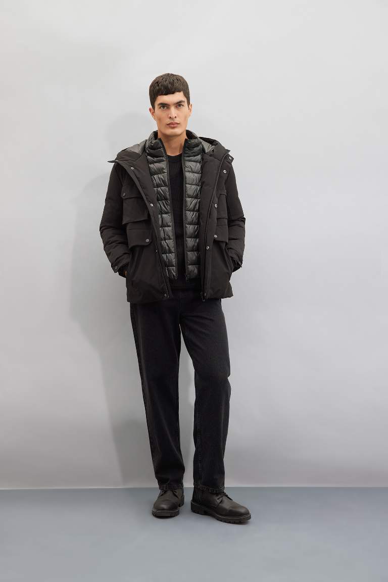 Su İtici Slim Fit Mont Dar Kesim Kapüşonlu Fermuarlı Çıtçıt Kapamalı Cepli