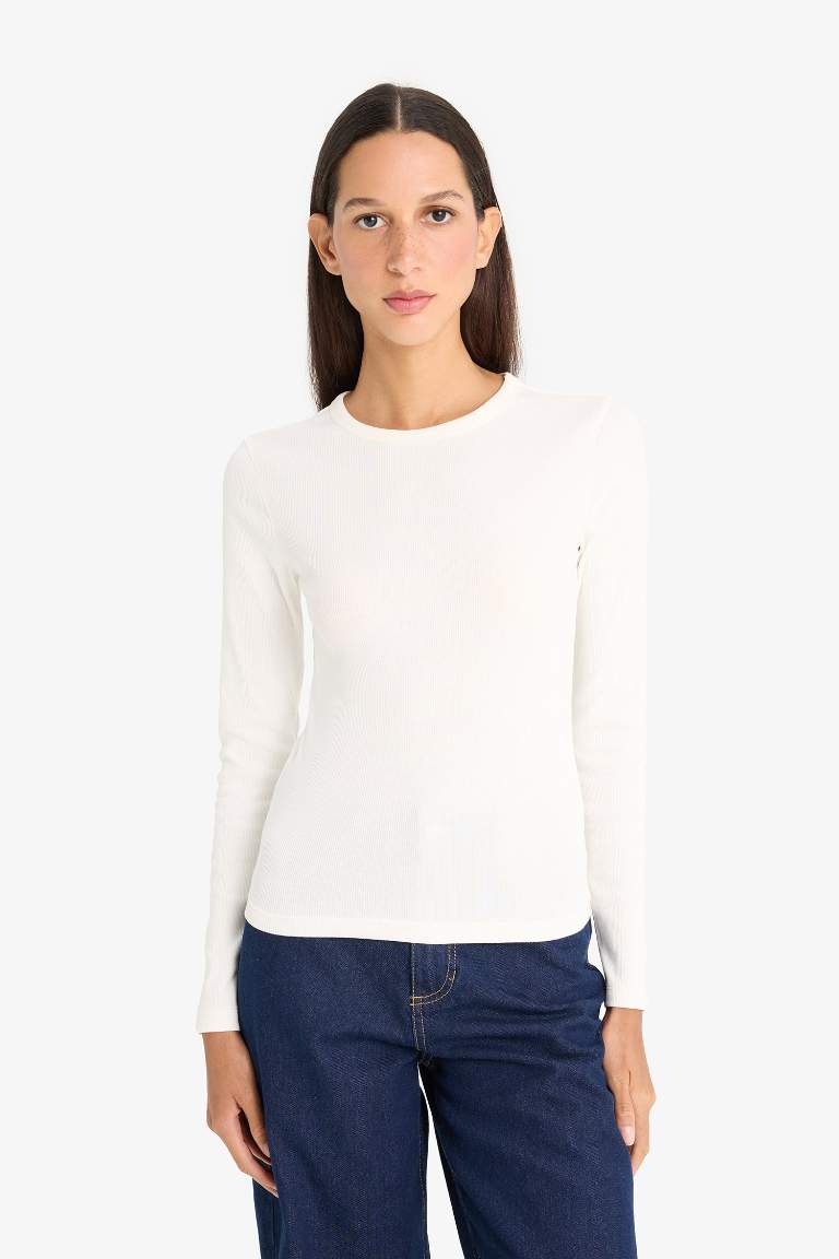 Woman Long Sleeve T-Shirt