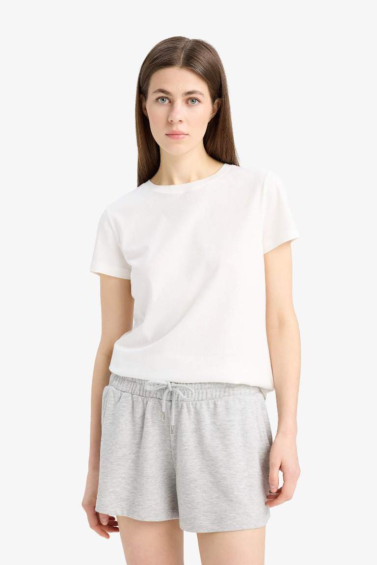 Regular Fit Beli Bağcıklı Normal Bel Düz Paça Şort