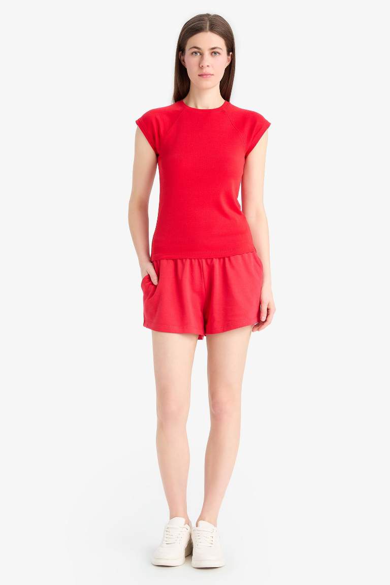 Regular Fit Beli Bağcıklı Normal Bel Düz Paça Şort