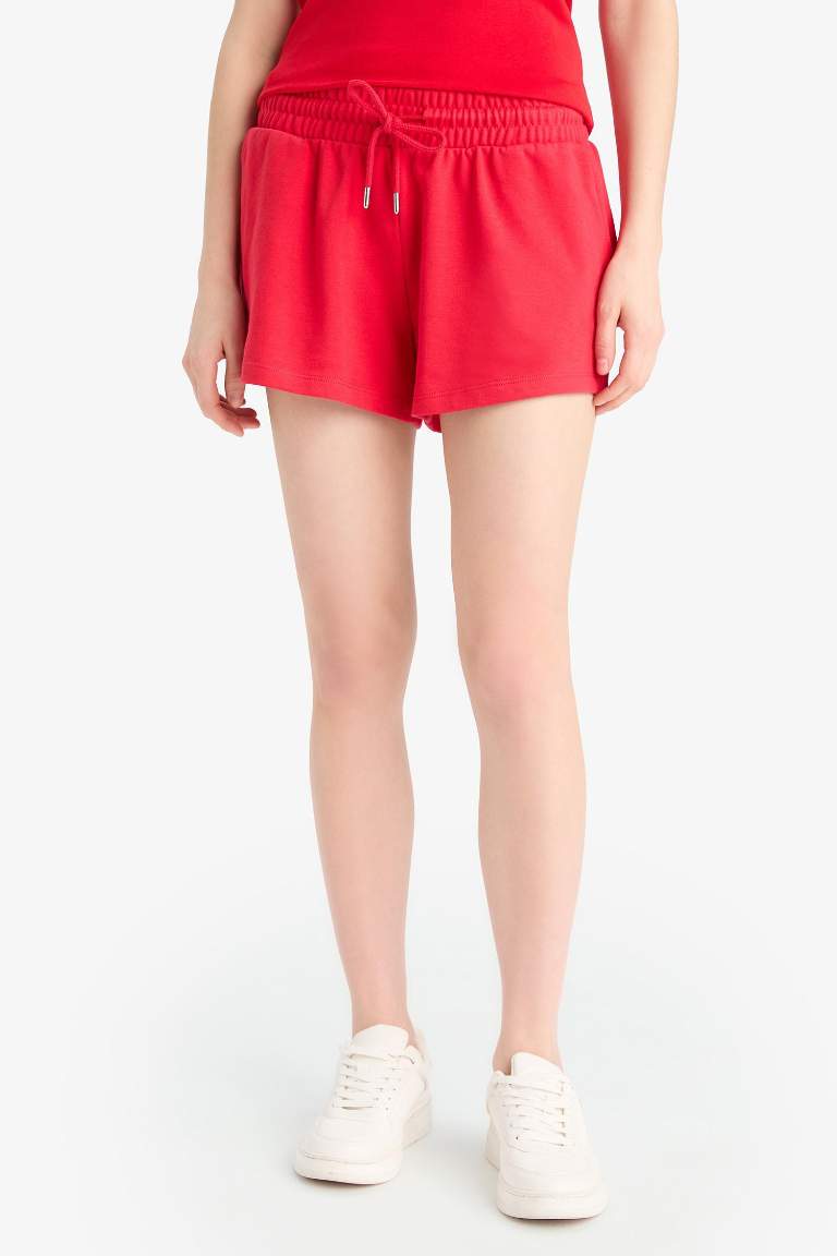 Regular Fit Beli Bağcıklı Normal Bel Düz Paça Şort