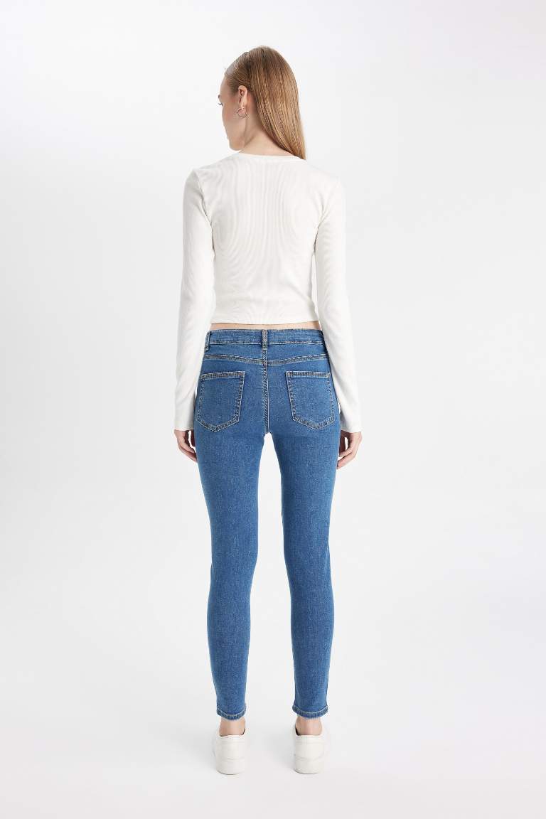 Pantalon Jean taille haute Coupe Skinny