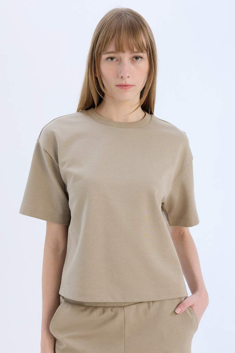 Oversize Fit Crew Neck Short Sleeve T-Shirt