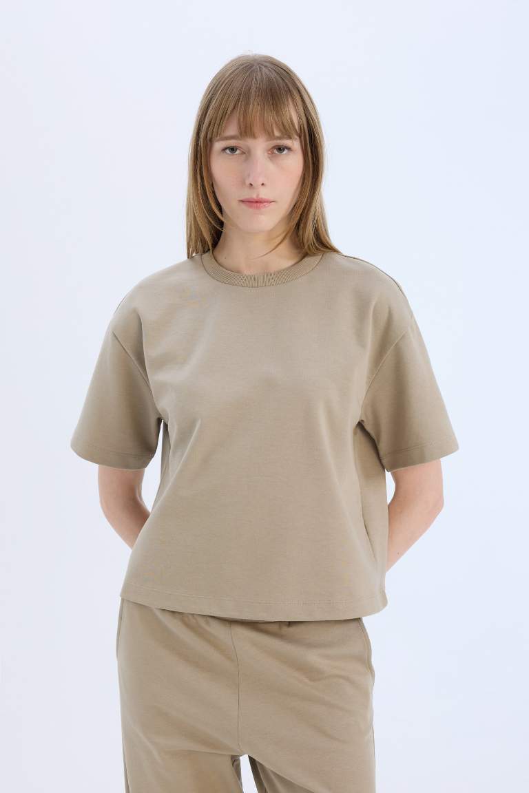 Oversize Fit Crew Neck Short Sleeve T-Shirt