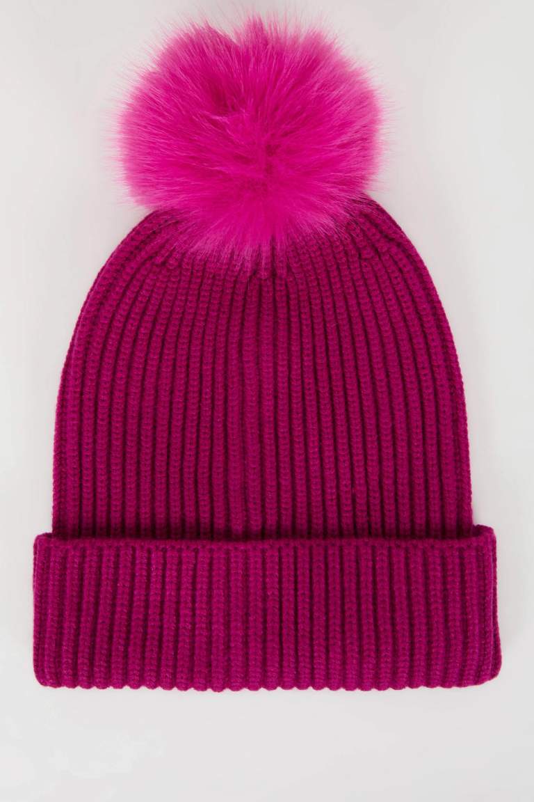 Girl Pompom Beanie