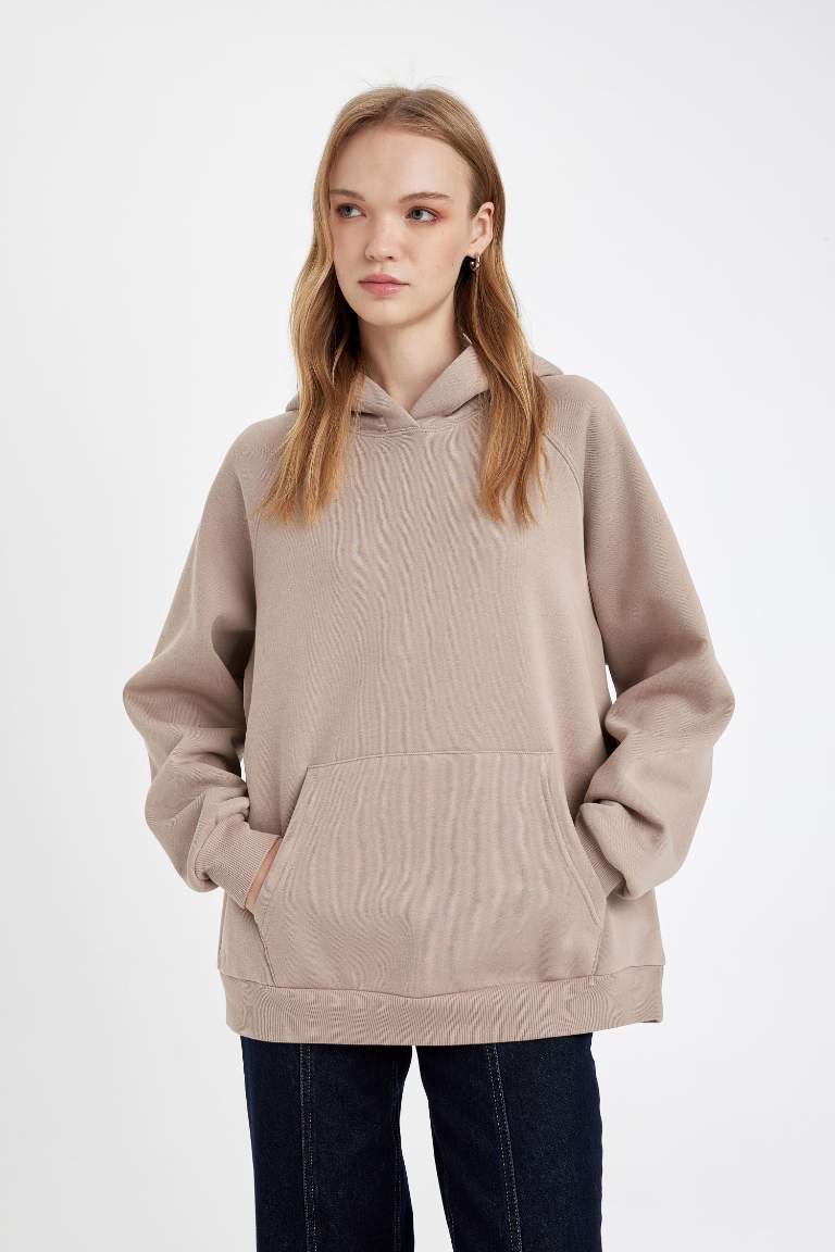 Oversize Fit Long Sleeve Sweatshirt