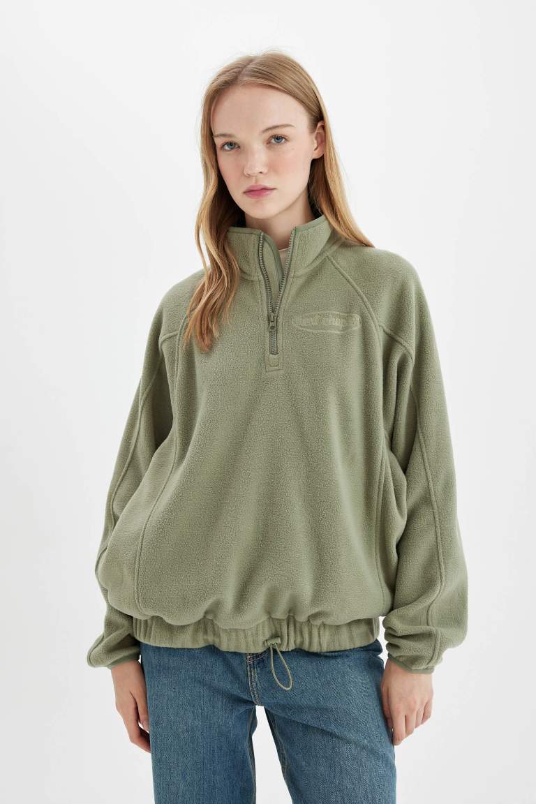 Regular Fit Fermuarlı Dik Yaka Baskılı Polar Sweatshirt