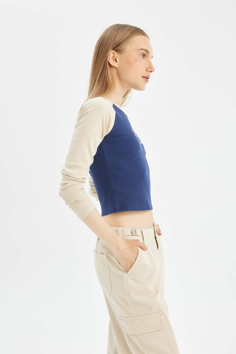 T-shirt Slim à manches longues et col rond avec imprimé pour Femme