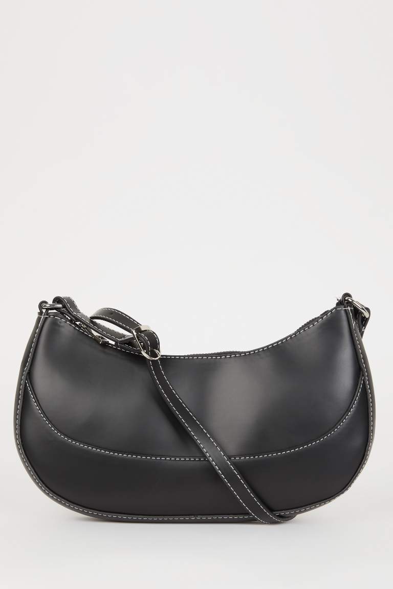 Woman Basic Faux Leather Shoulder Bag