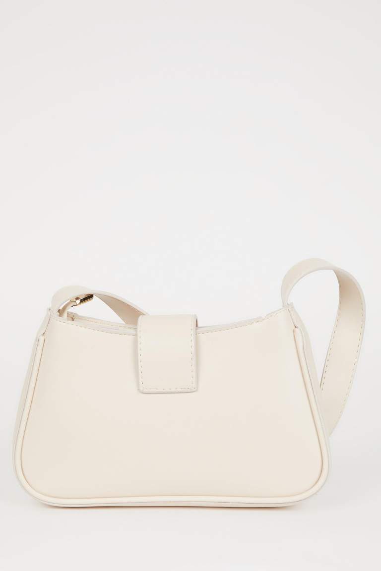 Woman Faux Leather Shoulder Bag