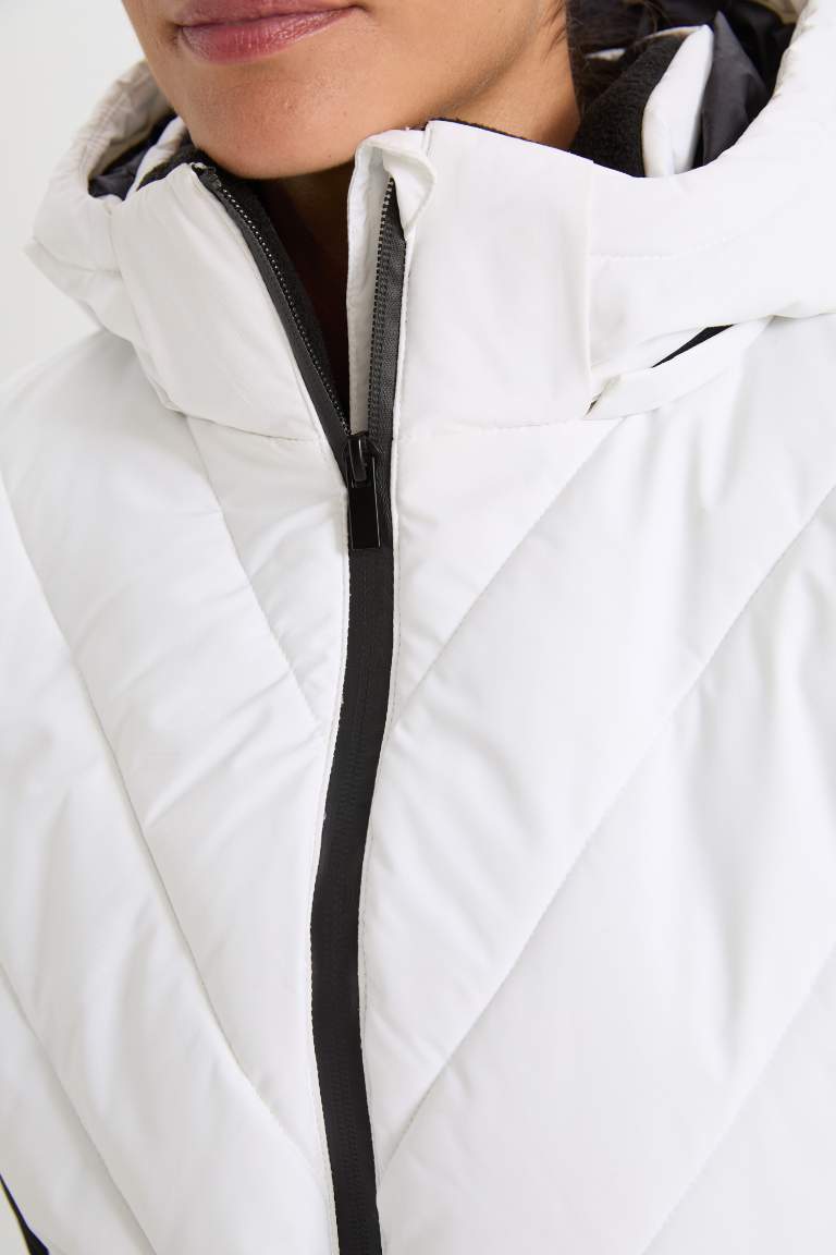 DeFactoFit Belted Windproof Waterproof Ski Jacket