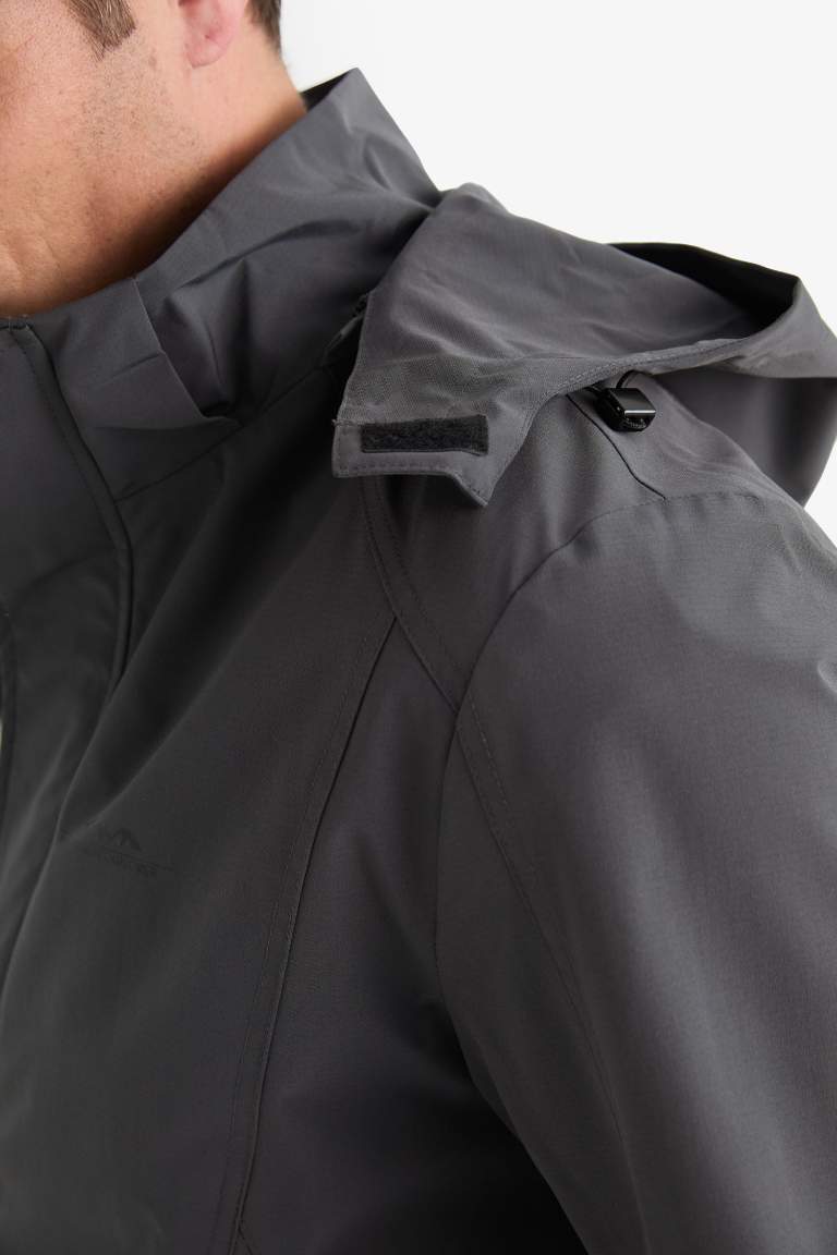 Regular Fit Hooded Zippered Waterproof Jacket