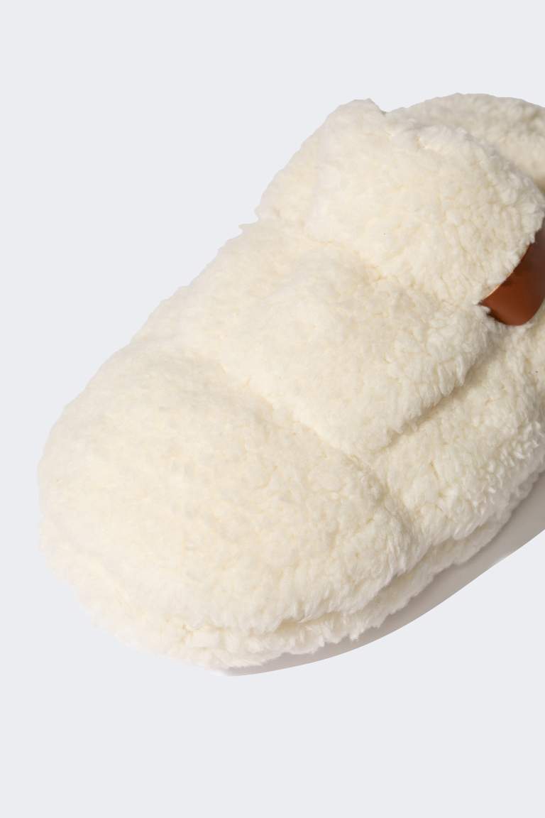 Woman Flat Sole Home Slippers