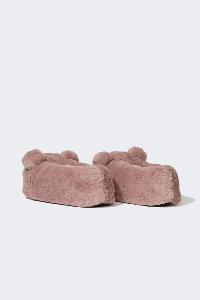 Woman Teddy Bear Themed Plush Slippers