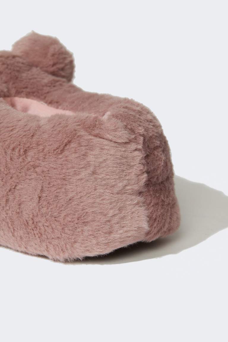 Woman Teddy Bear Themed Plush Slippers