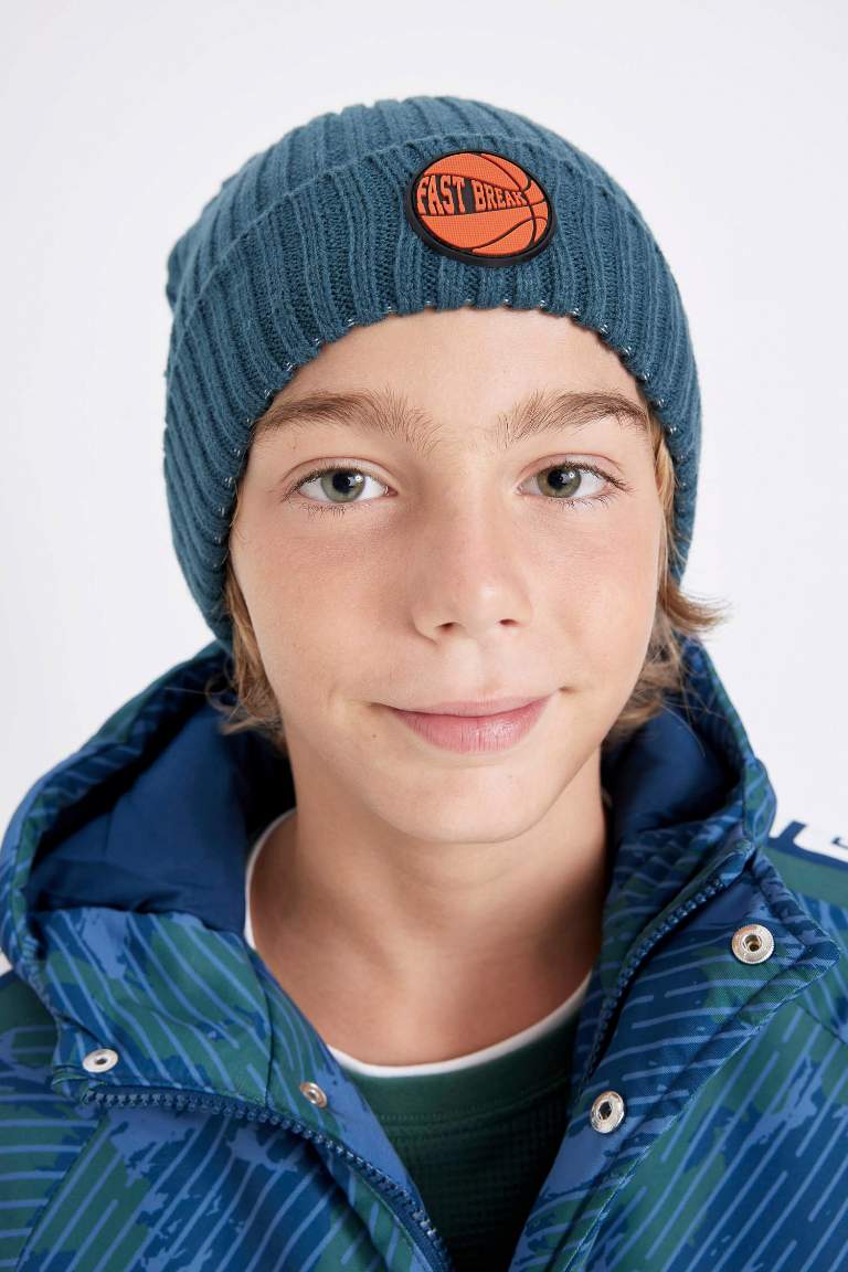 Green BOYS & TEENS Boy Corduroy Knitted Beanie 3129529 | DeFacto