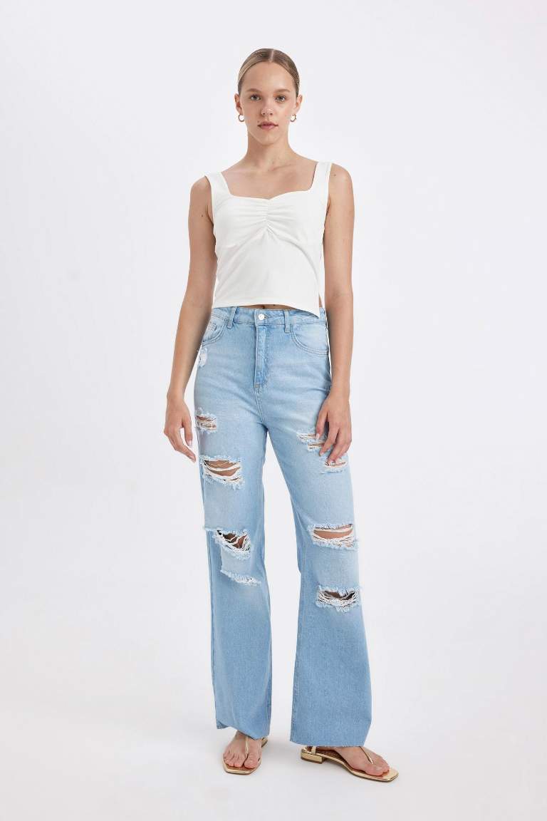 90's Wide Leg High Waist Ripped Detailed Washed Jeans