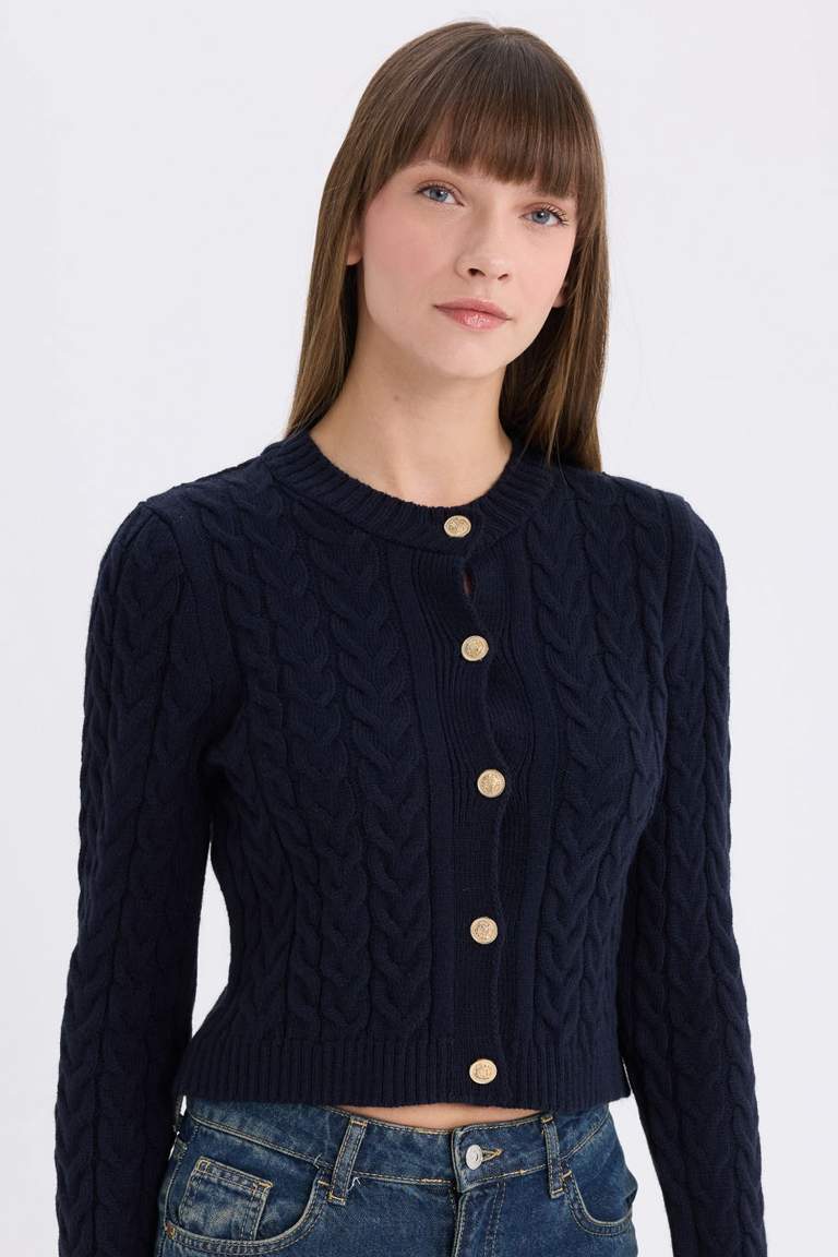 Regular Fit Crew Neck Knitted Buttoned Knitwear Cardigan