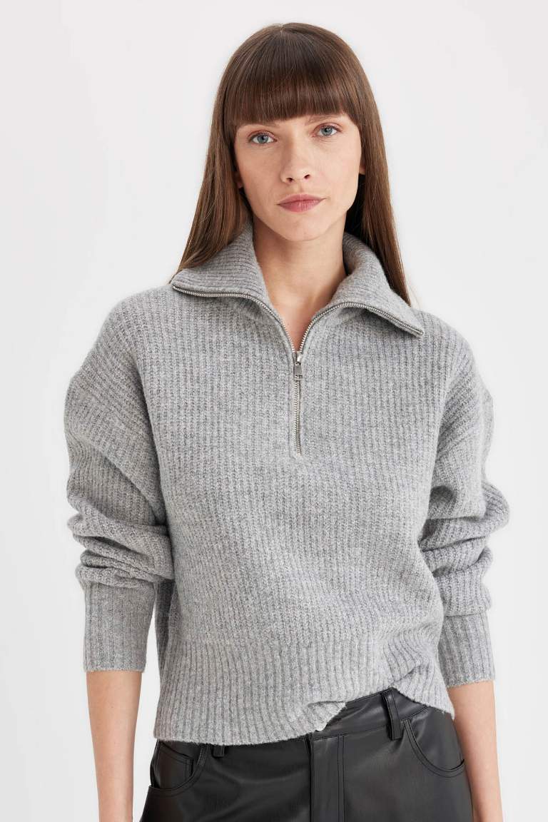 Relax Fit Half Zipper Stand Collar Knitted Pullover