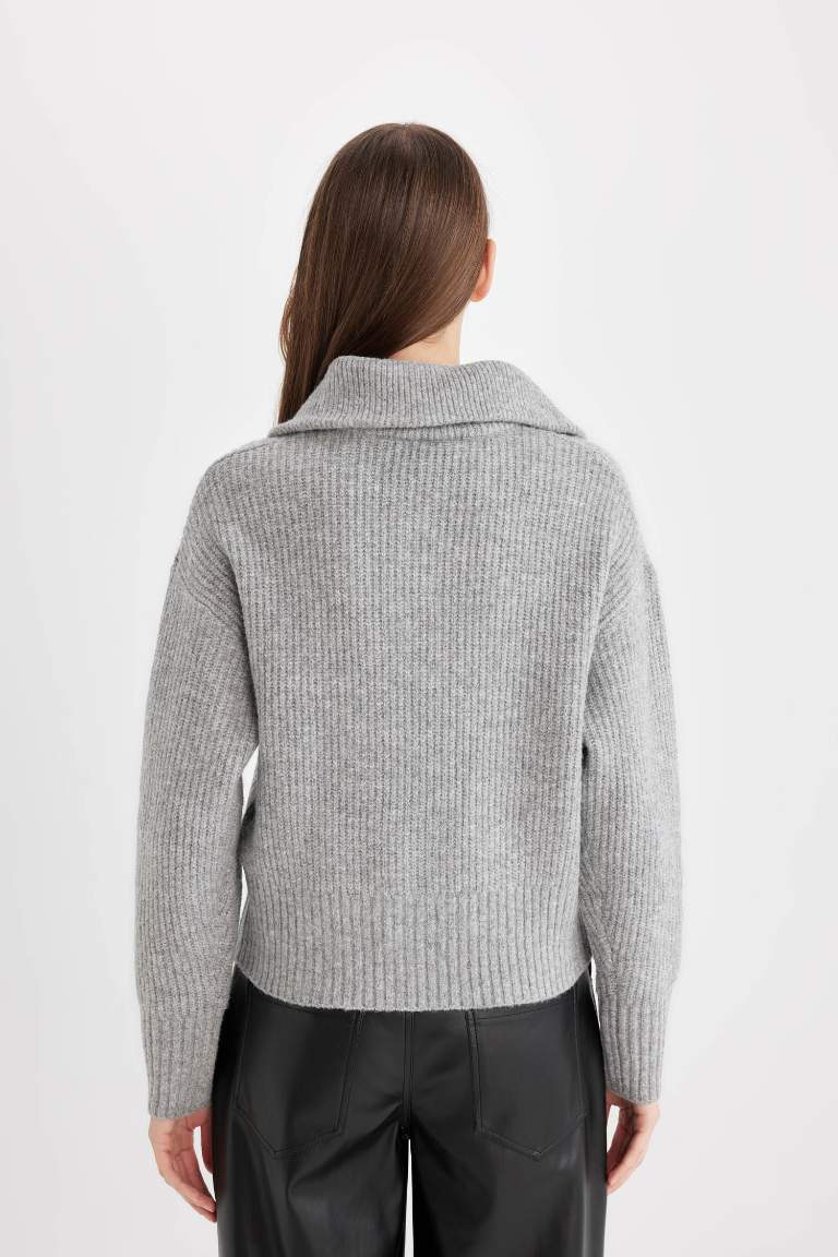 Relax Fit Half Zipper Stand Collar Knitted Pullover