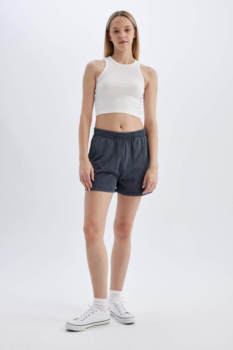 Straight Leg Thick Fabric Shorts