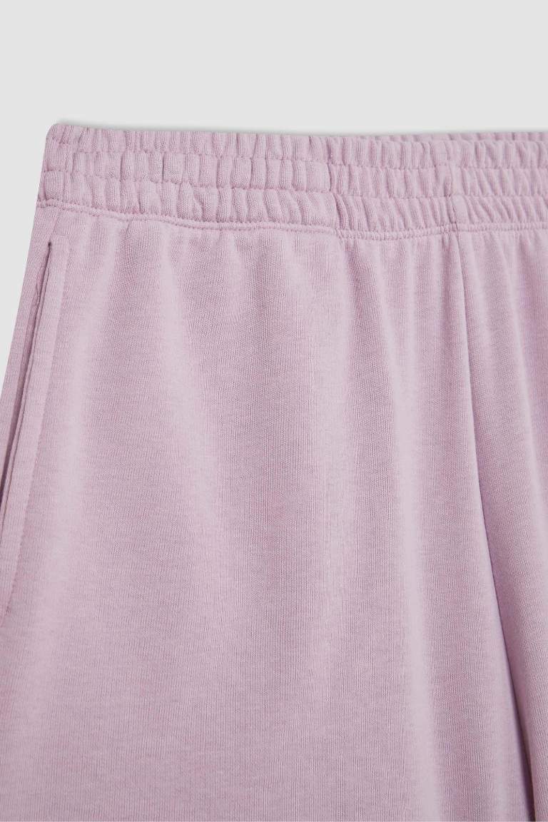 Thick Sweatshirt Fabric Regular Hem Shorts