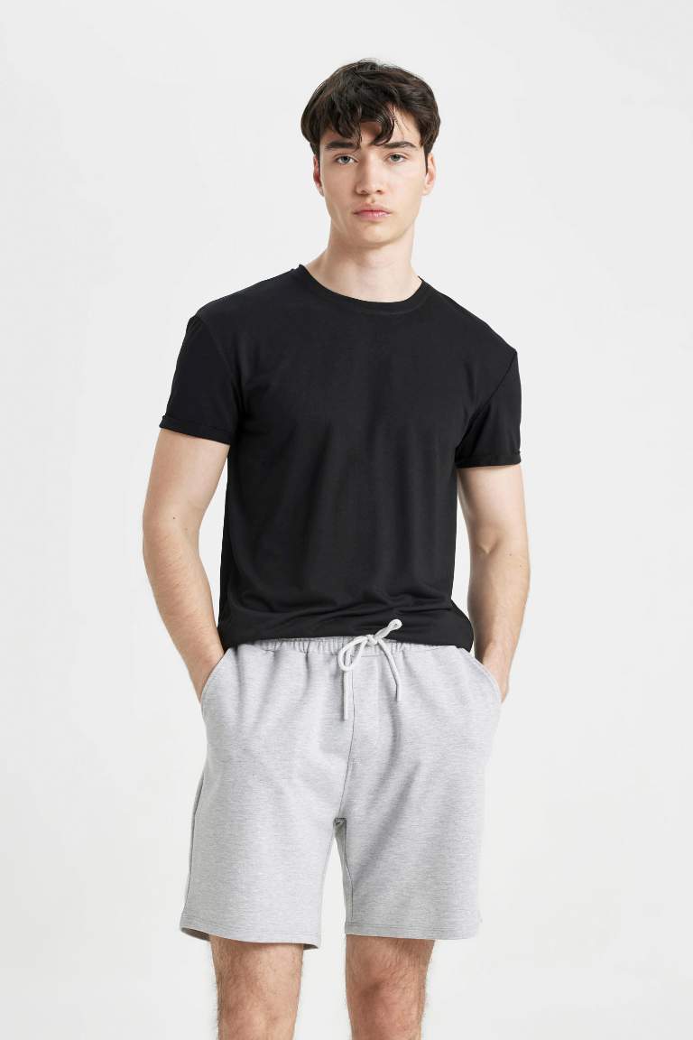 Slim Fit Regular Hem Shorts