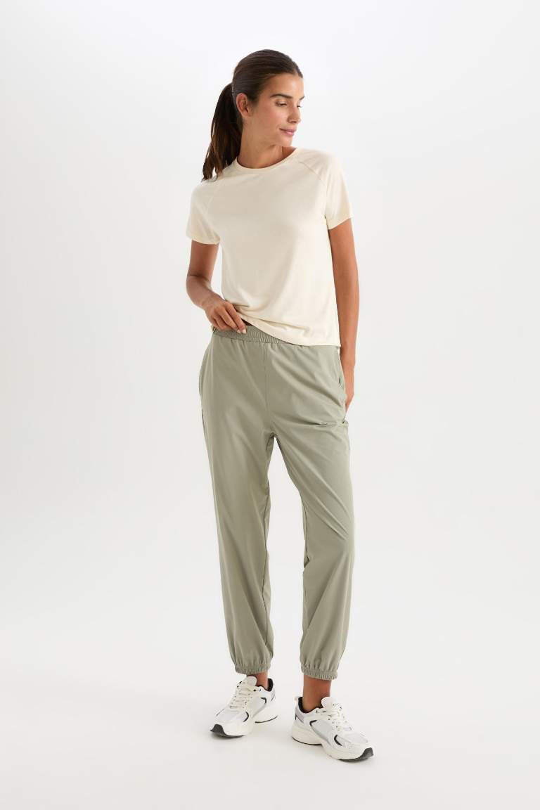 DeFactoFit Wide Leg Geniş Paça Cepli Sporcu Dokuma İnce Pantolon