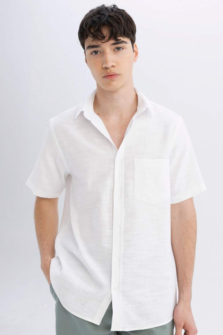 Regular Fit Textured Short Sleeve Shirt